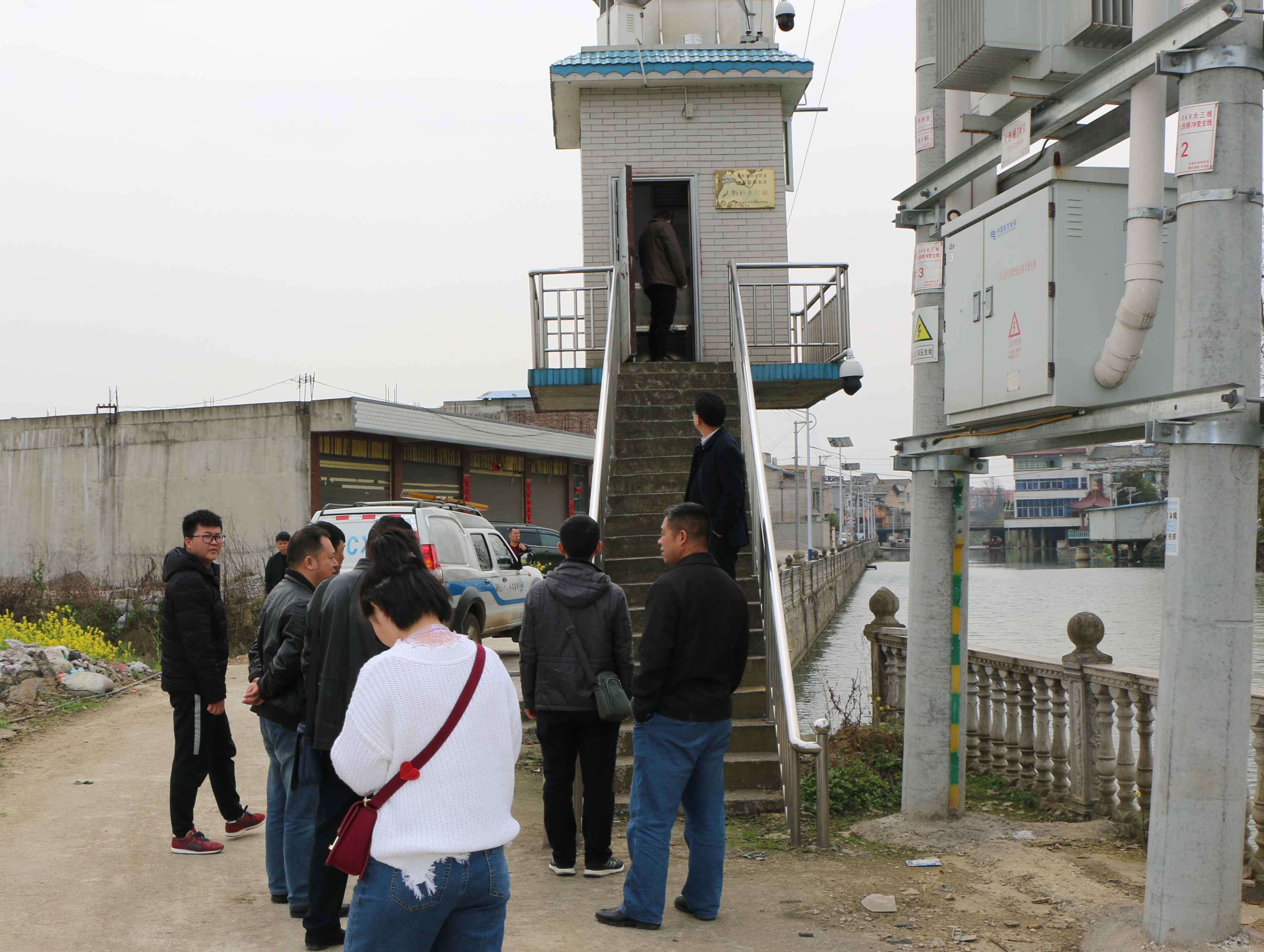 QQ图片20190320100100.jpg QQ图片20190320100100.jpg